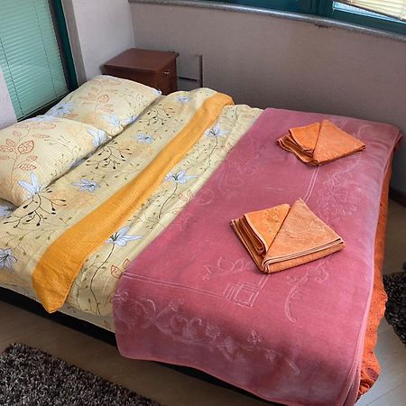 Deluxe Apartment Lv ชาเบลียค ภายนอก รูปภาพ
